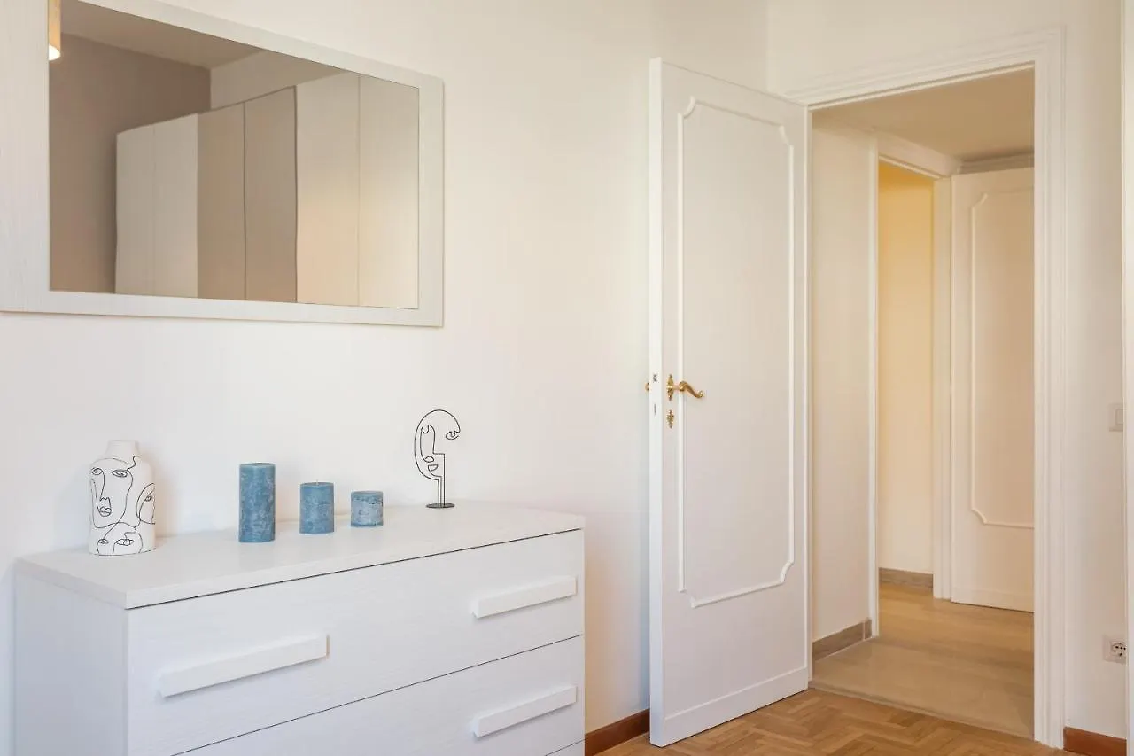 רומא St Peter Cozy 2 Bdr Apartment With Garage