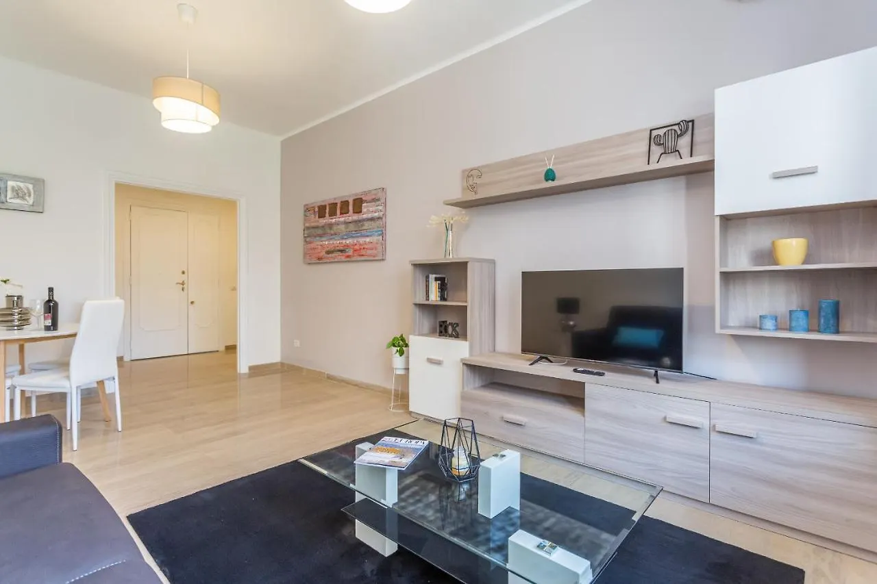 רומא St Peter Cozy 2 Bdr Apartment With Garage